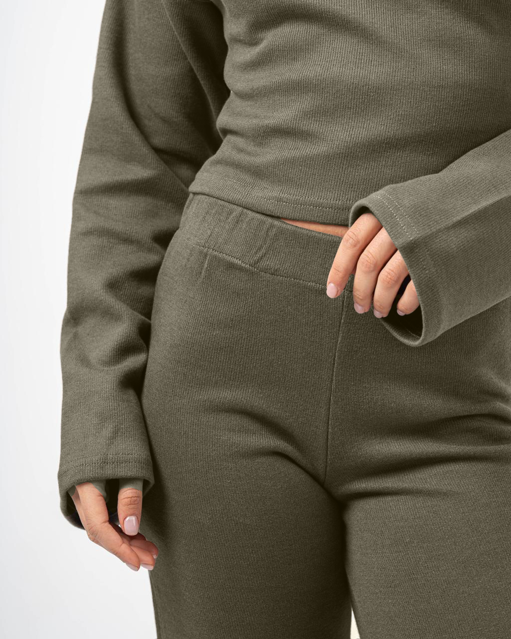 Nua Dream Knitted Pants - Army Green